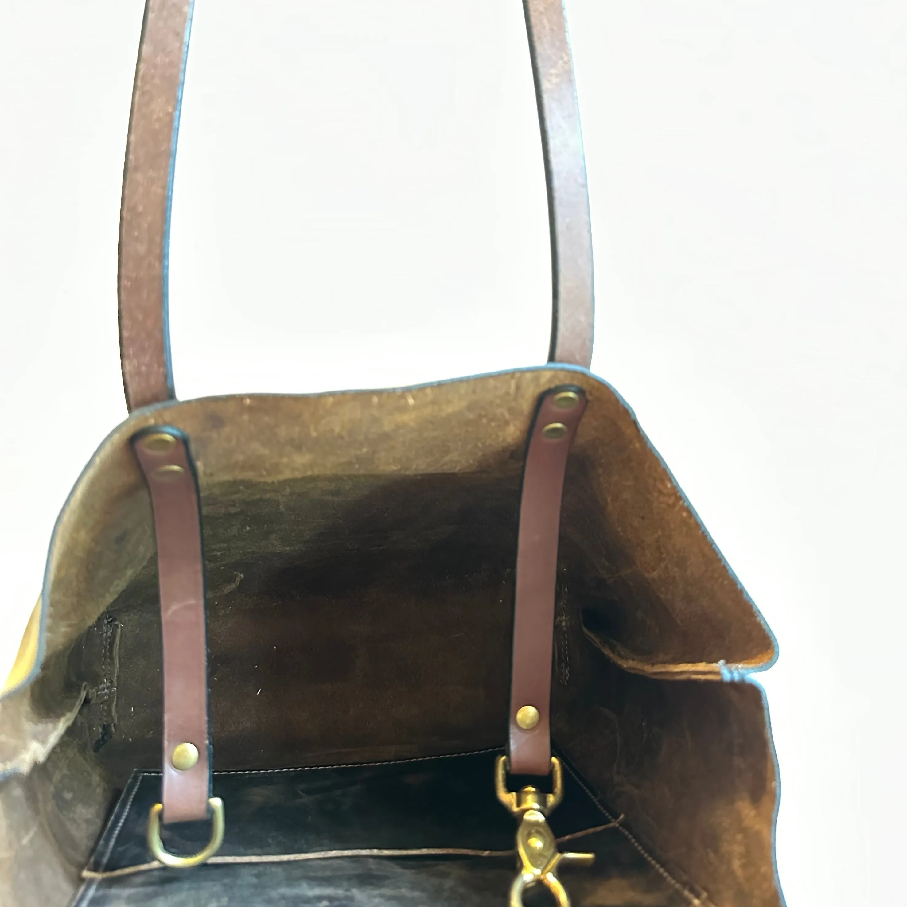 Brown Pull up EDC Slim Leather Tote Bag