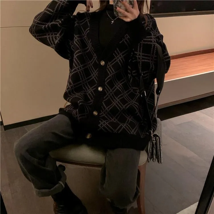 KittenAlarm - Loose Argyle Aesthetic Knitted Cardigan Sweater