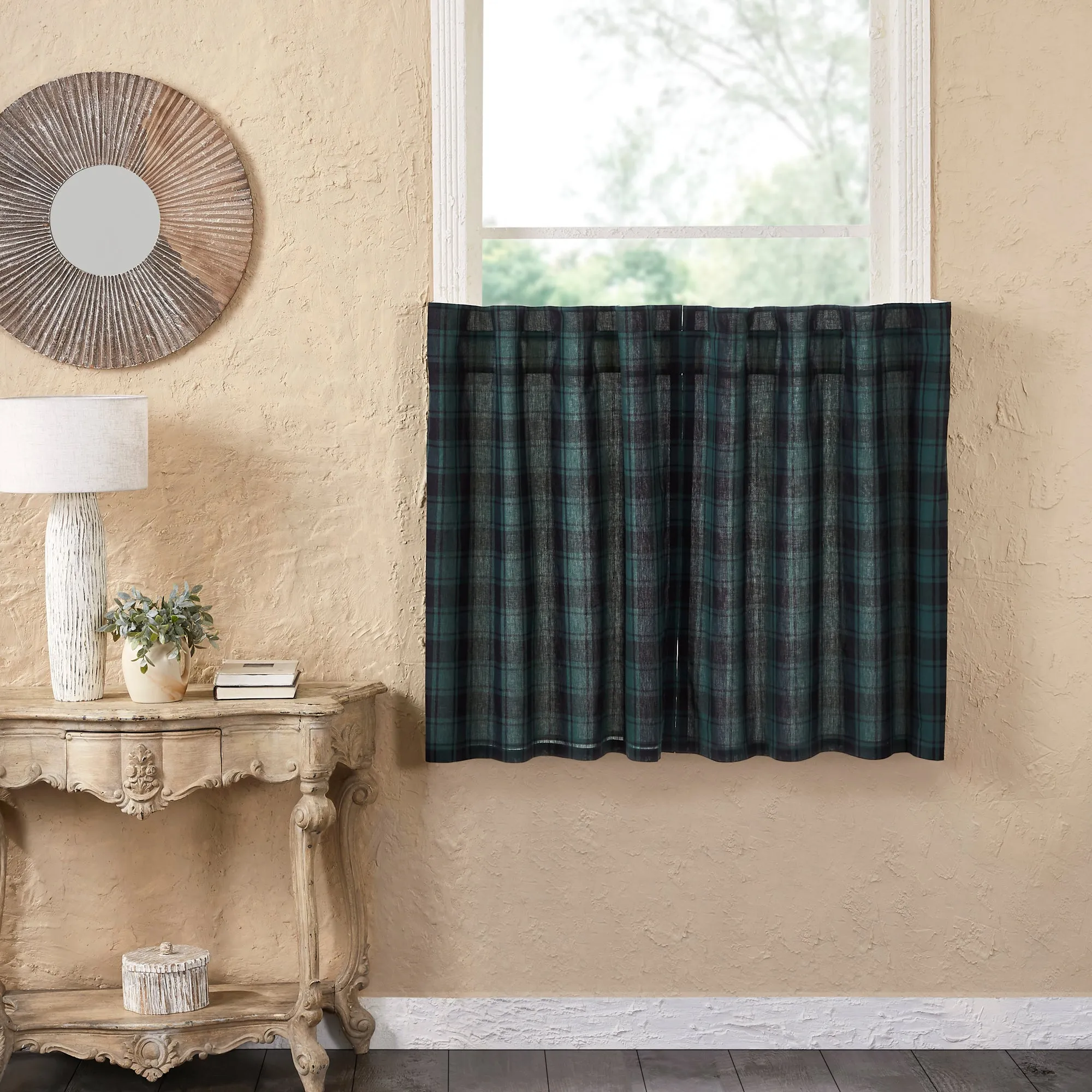Pine Grove Tier Set of 2