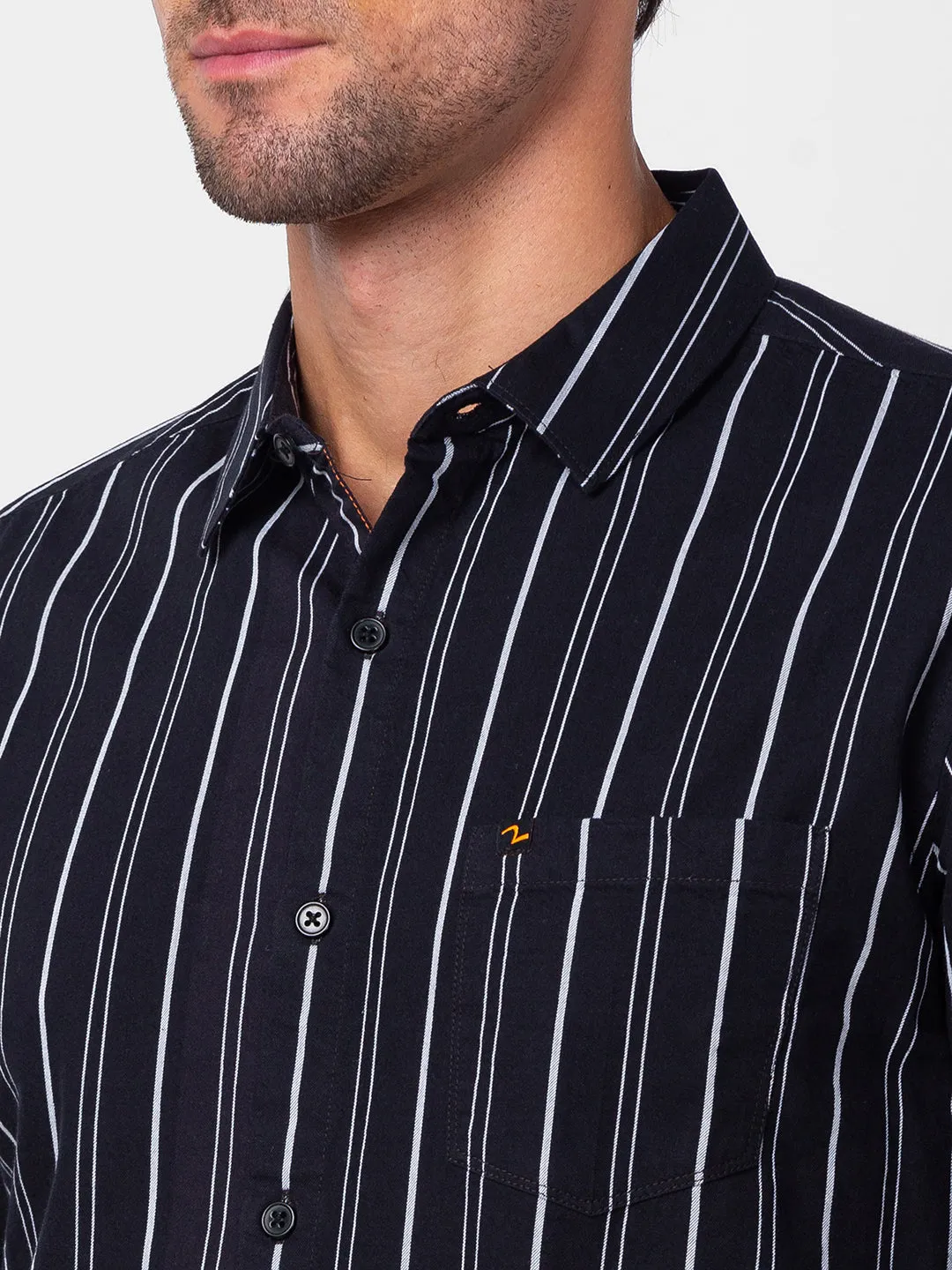 Spykar Men Black Cotton Slim Fit Striped Shirt