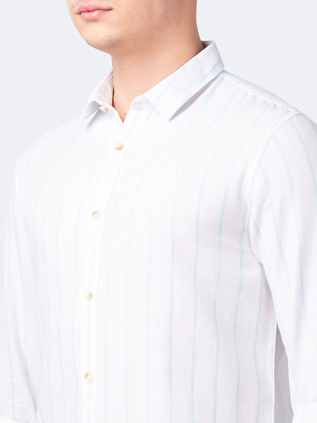 Spykar Men White Cotton Regular Slim Fit Striped Shirt