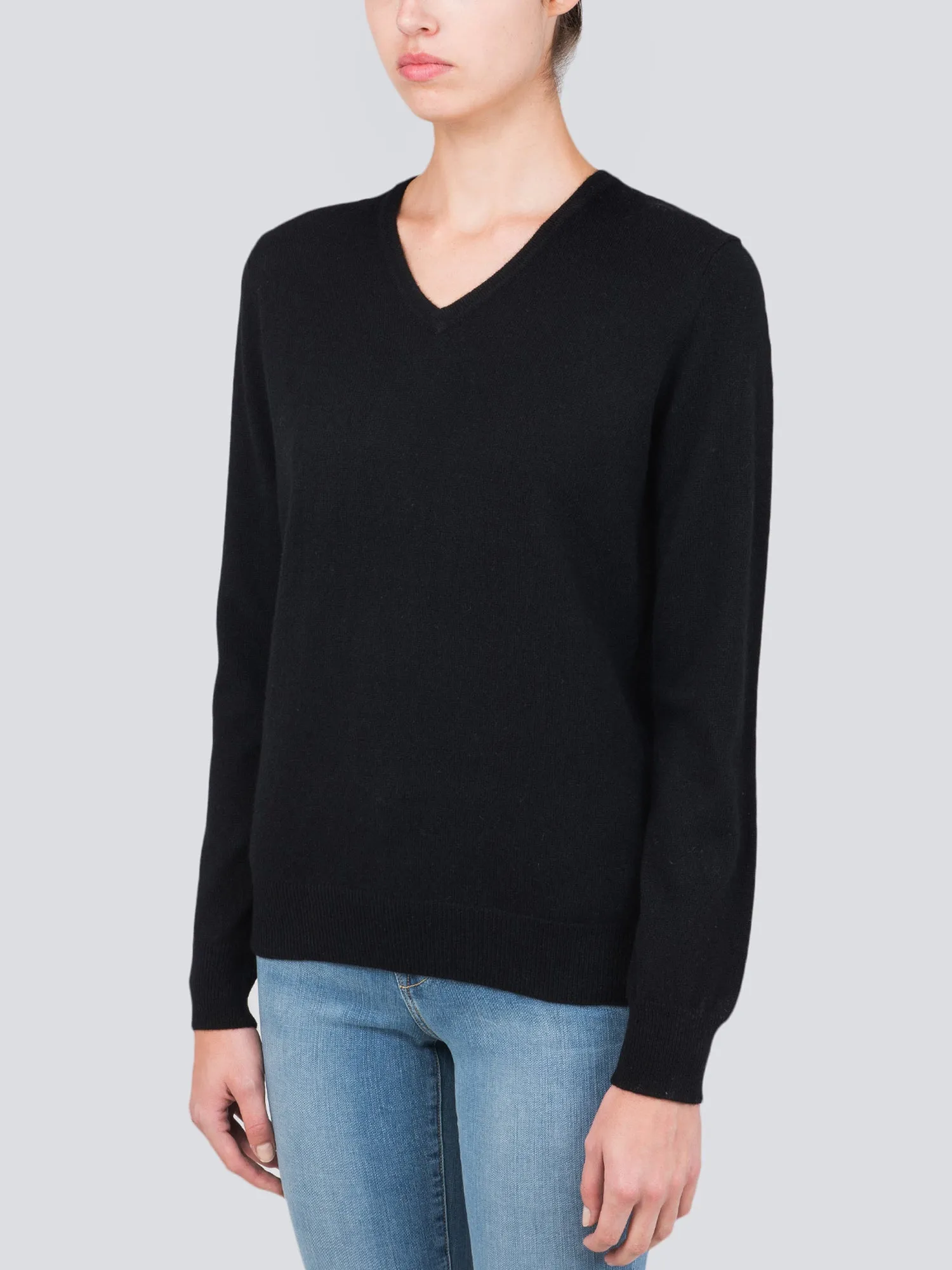 V Neck Sweater_Black